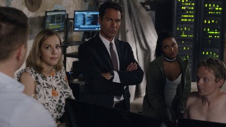 Travelers | Netflix Official Site