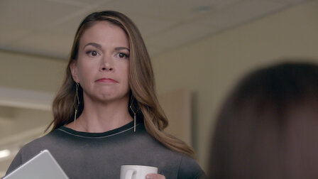 Watch Younger | Netflix