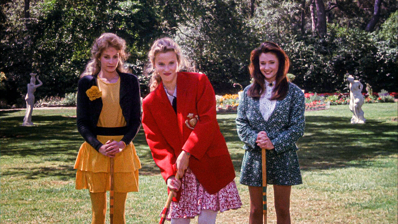 watch-heathers-netflix