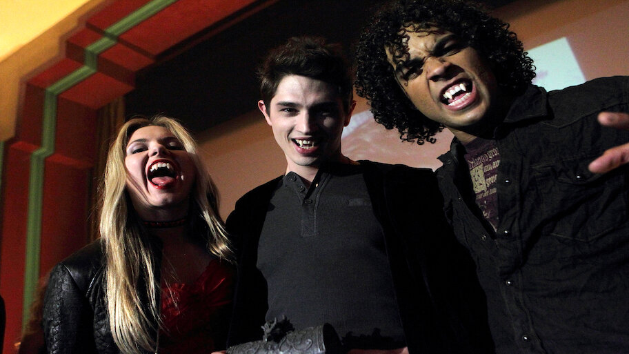 Ma Baby-sitter est un vampire | Netflix