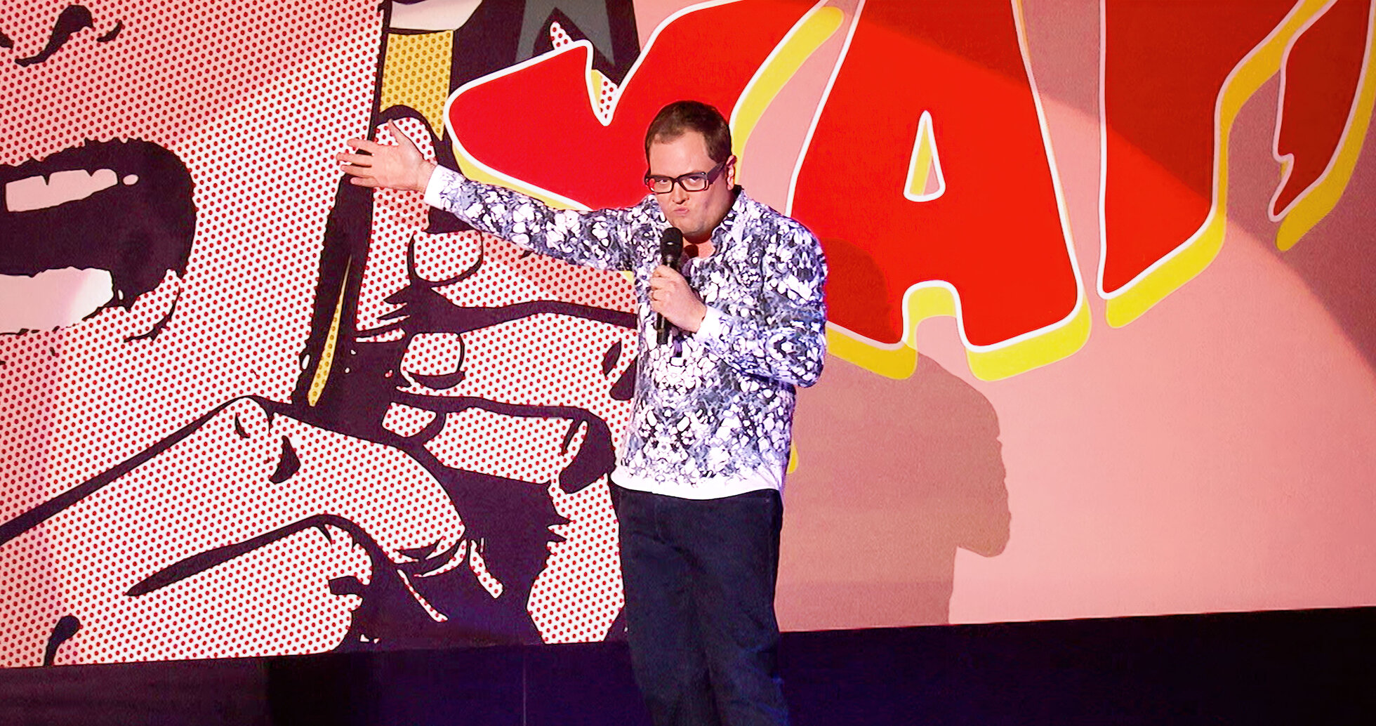 Watch Alan Carr: Yap Yap Yap | Netflix